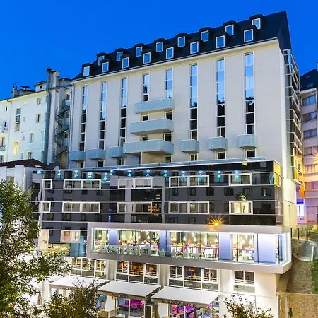 Astrid Szálloda Lourdes